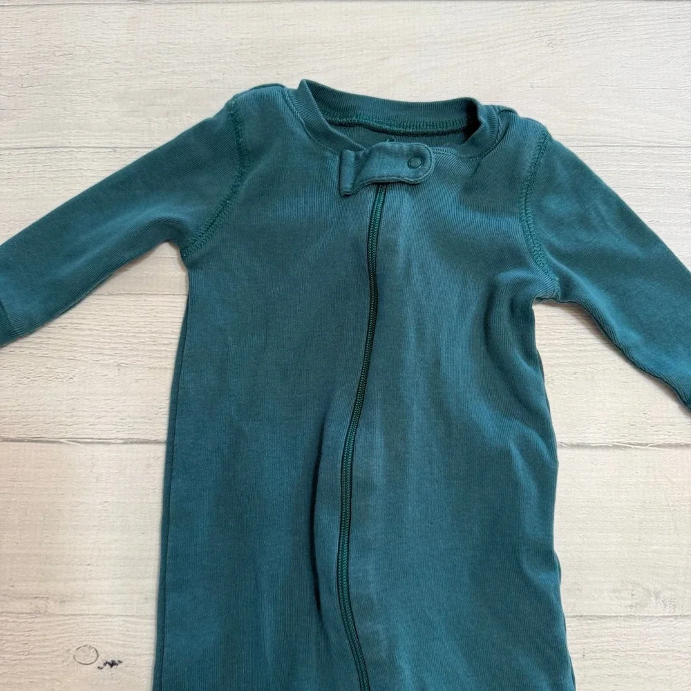 Primary baby‎ teal footed sleeper 0-3 months